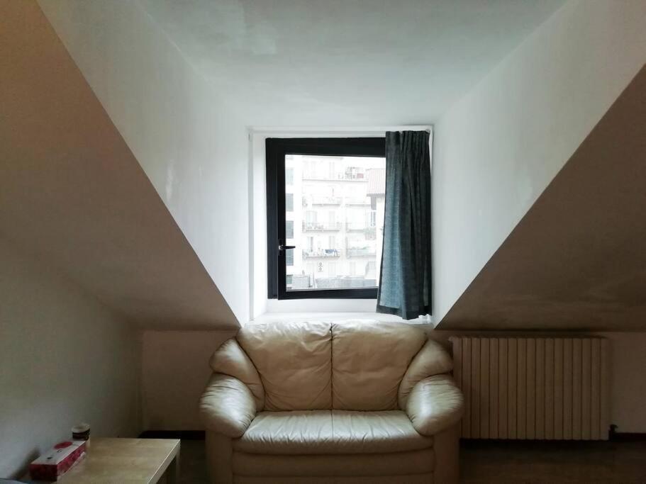 La Casa Di Marta - Ampia Ed Accogliente Mansarda In Piazza Statuto Lejlighed Torino Eksteriør billede